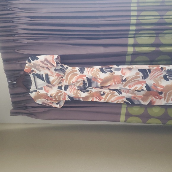 zoe and Clare Dresses & Skirts - Zoe and Claire midi dress, size small S side Slit